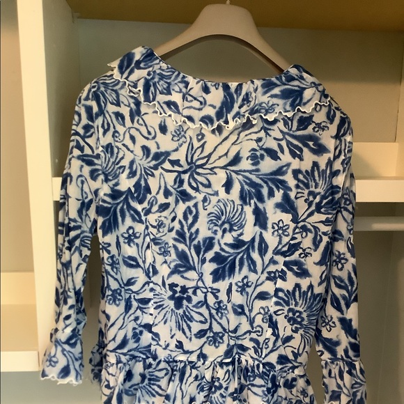 Blue/white floral blouse - Picture 2 of 3